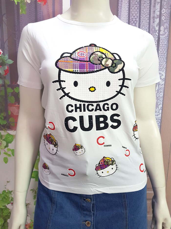 Áo thun màu trắng in hình Kitty nơ rằn ri size XL