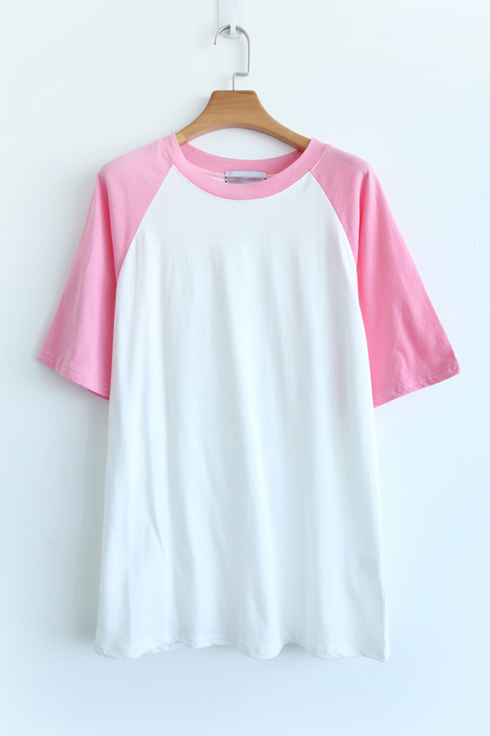 Áo thun màu trắng ráp tay màu hồng size XL