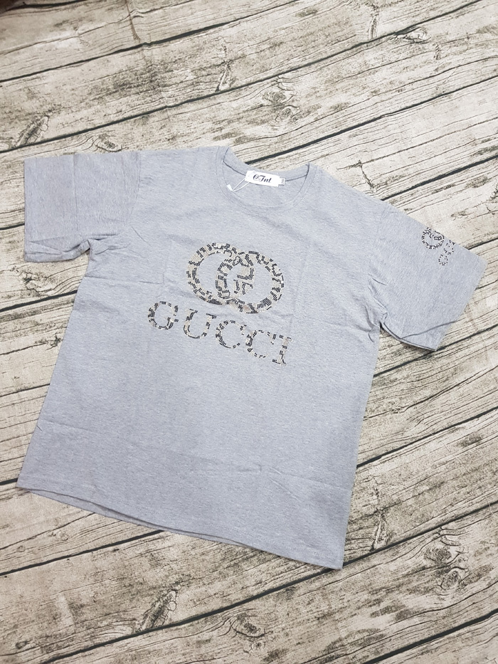 Áo thun màu xám đính kim sa chữ GUCCI size 2XL